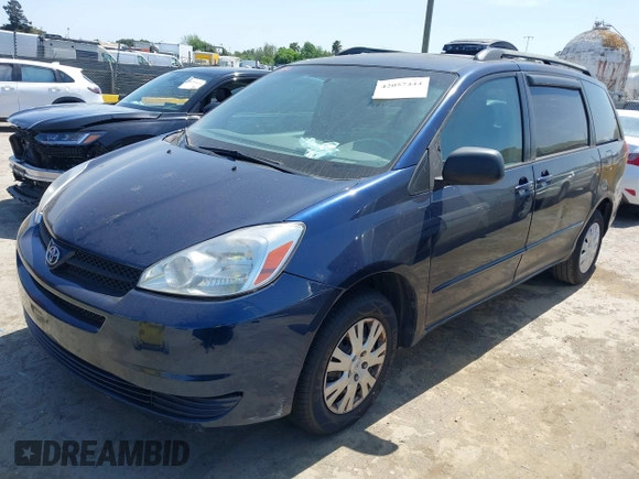 2005 Toyota Sienna CE with VIN 5TDZA23CX5S335924, listed as a IAAI auction lot 42057444 with 184,342 mi miles. Bid and sale history available at carsss.com. Image 2.