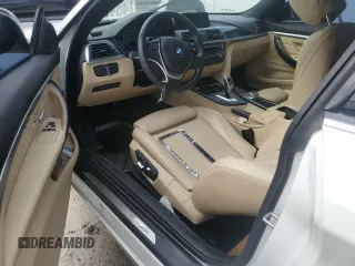 2020 BMW 4 Series 430i z VIN WBA4W3C01LAG91728, wystawiony jako Copart lot #74808534 z przebiegiem Nie podano mil oraz Nie do naprawy • Non repairable. Historia ofert i sprzedaży dostępna na DreamBid. Obrazek 8.