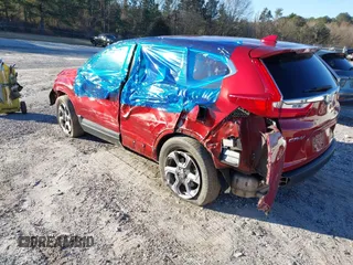 2017 Honda CR-V EX-L with VIN 2HKRW2H8XHH653963, listed as a IAAI auction lot 41644240 with 111,584 mi miles. Bid and sale history available at carsss.com. Image 3.