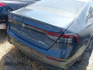 2023 Honda Accord Touring с VIN 1HGCY2F87PA061785, выставлен на аукционе IAAI как лот 41681675 с пробегом 44 571 миль миль и . История ставок и продаж доступна на DreamBid. Изображение 17.