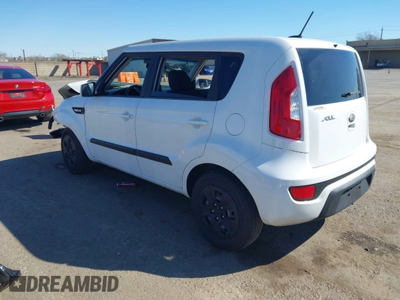 2013 Kia Soul with VIN KNDJT2A54D7567715, listed as a IAAI auction lot 41759724 with 95,922 mi miles. Bid and sale history available at carsss.com. Image 3.
