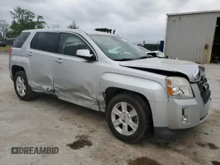 2013 GMC Terrain SLE с VIN 2GKALMEKXD6135243, выставлен на аукционе Copart как лот 53713395 с пробегом 64 840 миль миль и Списание • Salvage title. История ставок и продаж доступна на DreamBid. Изображение 4.