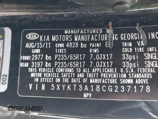 2012 Kia Sorento LX with VIN 5XYKT3A18CG237178, listed as a IAAI auction lot 41727554 with 283,783 mi miles. Bid and sale history available at carsss.com. Image 9.