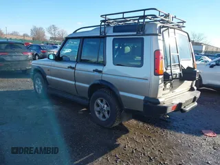 2003 Land Rover Discovery with VIN SALTL164X3A811039, listed as a IAAI auction lot 41142227 with Not Provided miles and . Bid and sale history available at DreamBid. Image 3.