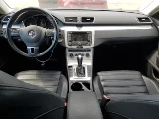 2014 Volkswagen CC Sport z VIN WVWBN7AN9EE504716, wystawiony jako Copart lot #53540255 z przebiegiem 108 991 mil mil oraz Szkoda całkowita • Salvage title. Historia ofert i sprzedaży dostępna na DreamBid. Obrazek 8.