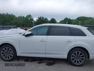 2018 Audi Q7 Premium Plus с VIN WA1LHAF75JD001374, выставлен на аукционе IAAI как лот 40735099 с пробегом 74 478 миль миль и . История ставок и продаж доступна на DreamBid. Изображение 14.