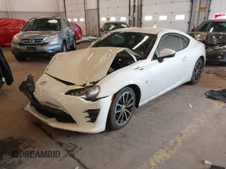 2017 Toyota 86 with VIN JF1ZNAA13H8709983, listed as a IAAI auction lot 41687937 with 48,388 mi miles. Bid and sale history available at carsss.com. Image 2.