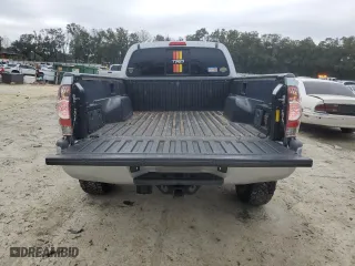 2010 Toyota Tacoma with VIN 3TMMU4FNXAM020156, listed as a Copart auction lot 89398705 with 221,407 mi miles and Salvage Title. Bid and sale history available at carsss.com. Image 6.