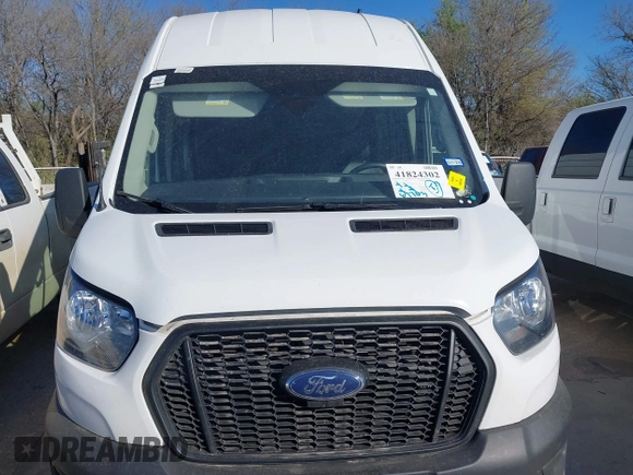 2023 Ford Transit Cargo z VIN 1FTBR3X8XPKA69739, wystawiony jako IAAI lot #41824302 z przebiegiem 67 703 mil mil oraz . Historia ofert i sprzedaży dostępna na DreamBid. Obrazek 12.