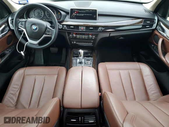 2014 BMW X5 xDrive35d with VIN 5UXKS4C54E0J96015, listed as a Copart auction lot 48304045 with 101,945 mi miles and Salvage Title. Bid and sale history available at carsss.com. Image 8.