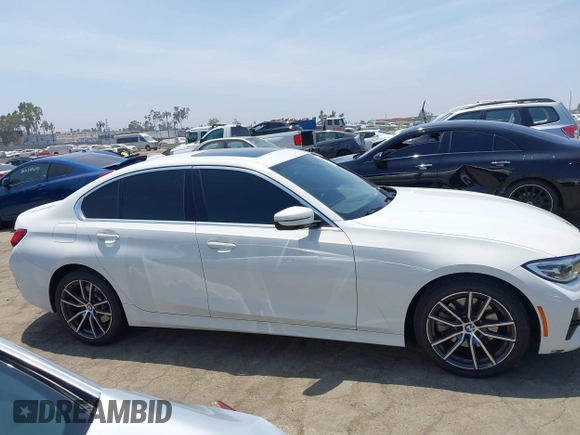 2021 BMW 3 Series 330i с VIN WBA5R1C03MFK81966, выставлен на аукционе IAAI как лот 42483816 с пробегом 50 176 миль миль и . История ставок и продаж доступна на DreamBid. Изображение 13.