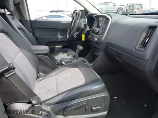 2016 Chevrolet Colorado 2WD Z71 with VIN 1GCGSDE32G1162011, listed as a IAAI auction lot 41777591 with 104,777 mi miles. Bid and sale history available at carsss.com. Image 5.