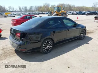 2016 Volkswagen Jetta Sport с VIN 3VWD17AJ1GM404282, выставлен на аукционе IAAI как лот 42118484 с пробегом 95 067 миль миль и . История ставок и продаж доступна на DreamBid. Изображение 4.