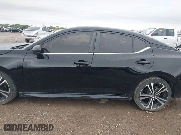 2021 Nissan Sentra SR z VIN 3N1AB8DV8MY306722, wystawiony jako IAAI lot #41954174 z przebiegiem 73 473 mil mil oraz . Historia ofert i sprzedaży dostępna na DreamBid. Obrazek 14.