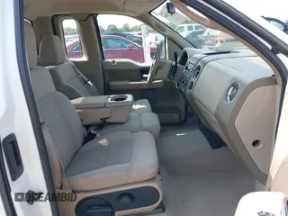 2004 Ford F-150 XL with VIN 1FTRF12W74NA51954, listed as a IAAI auction lot 40315384 with 78,880 mi miles. Bid and sale history available at carsss.com. Image 5.