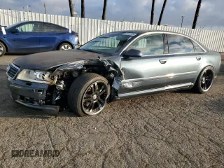 2004 Audi A8 L with VIN WAUML44E74N001111, listed as a Copart auction lot 88940235 with 220,191 mi miles and Salvage Title. Bid and sale history available at carsss.com. Image 1.