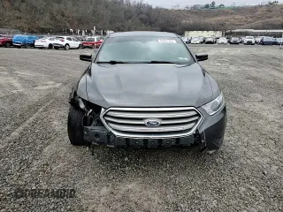 2018 Ford Taurus SEL with VIN 1FAHP2E8XJG111789, listed as a Copart auction lot 46801905 with 59,233 mi miles and Salvage Title. Bid and sale history available at carsss.com. Image 14.