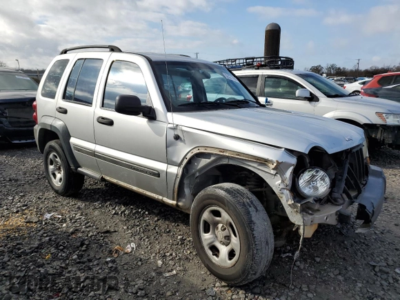 2007 Jeep Liberty Sport with VIN 1J4GK48K87W507123, listed as a Copart auction lot 86527364 with 225,215 mi miles and Salvage Title. Bid and sale history available at DreamBid. Image 4.