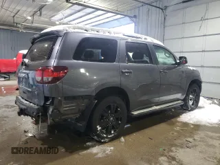 2018 Toyota Sequoia SR5 with VIN 5TDBY5G16JS157043, listed as a Copart auction lot 44807395 with 109,526 mi miles and Salvage Title. Bid and sale history available at carsss.com. Image 3.
