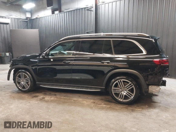 2022 Mercedes-Benz GLS 450 with VIN 4JGFF5KE8NA733344, listed as a IAAI auction lot 42296500 with 29,581 mi miles and . Bid and sale history available at DreamBid. Image 15.