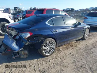 2020 Genesis G70 2.0T z VIN KMTG64LA1LU062420, wystawiony jako IAAI lot #42260170 z przebiegiem 68 450 mil mil oraz . Historia ofert i sprzedaży dostępna na DreamBid. Obrazek 4.