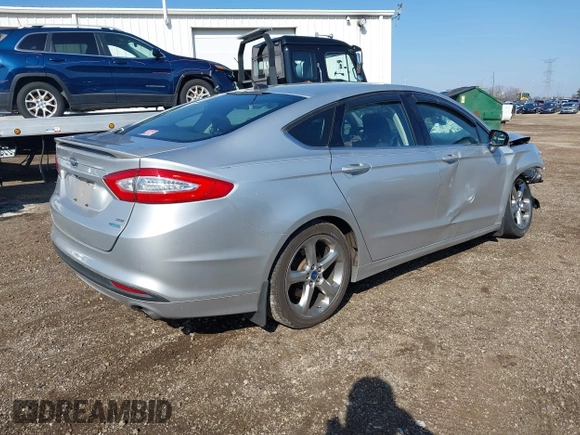 2013 Ford Fusion SE with VIN 3FA6P0HR1DR123472, listed as a IAAI auction lot 42011079 with 105,108 mi miles and . Bid and sale history available at DreamBid. Image 4.