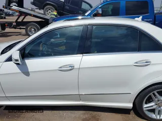2013 Mercedes-Benz E 350 Luxury z VIN WDDHF5KB3DA737096, wystawiony jako IAAI lot #42378436 z przebiegiem 108 392 mil mil oraz . Historia ofert i sprzedaży dostępna na DreamBid. Obrazek 14.