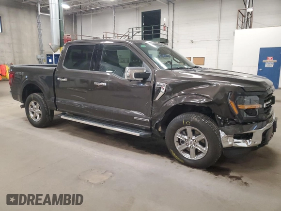 2024 Ford F-150 XLT with VIN 1FTFW3LDXRFA84668, listed as a Copart auction lot 54845505 with 7,068 mi miles and Salvage Title. Bid and sale history available at carsss.com. Image 4.