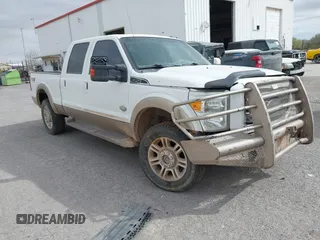 2012 Ford F-250 XL z VIN 1FT7W2BT9CEC66043, wystawiony jako IAAI lot #41877224 z przebiegiem 274 437 mil mil oraz . Historia ofert i sprzedaży dostępna na DreamBid. Obrazek 1.