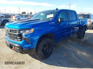 2023 Chevrolet Silverado 1500 LT Trail Boss with VIN 3GCUDFED9PG117005, listed as a IAAI auction lot 41505108 with 14,575 mi miles and . Bid and sale history available at DreamBid. Image 17.