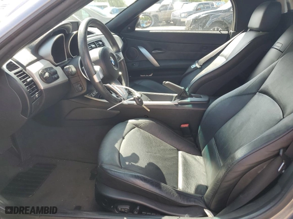 2008 BMW Z4 3.0si with VIN 4USBU53508LX04379, listed as a Copart auction lot 68740084 with 69,685 mi miles and Salvage Title. Bid and sale history available at carsss.com. Image 7.