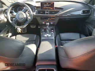 2017 Audi RS 7 Prestige z VIN WUAWAAFC1HN903273, wystawiony jako Copart lot #88136355 z przebiegiem 61 447 mil mil oraz Szkoda całkowita • Salvage title. Historia ofert i sprzedaży dostępna na DreamBid. Obrazek 8.