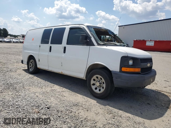 2013 Chevrolet Express Cargo Van with VIN 1GCSGAFX0D1119889, listed as a Copart auction lot 68985114 with 341,315 mi miles and Salvage Title. Bid and sale history available at carsss.com. Image 4.