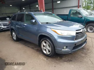 2015 Toyota Highlander Limited with VIN 5TDDKRFH6FS123286, listed as a IAAI auction lot 42476475 with 213,096 mi miles and . Bid and sale history available at DreamBid. Image 1.