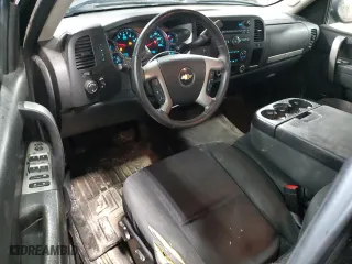 2011 Chevrolet Silverado 1500 LT with VIN 1GCRKSE31BZ249499, listed as a Copart auction lot 48516035 with 229,582 mi miles and Salvage Title. Bid and sale history available at carsss.com. Image 8.