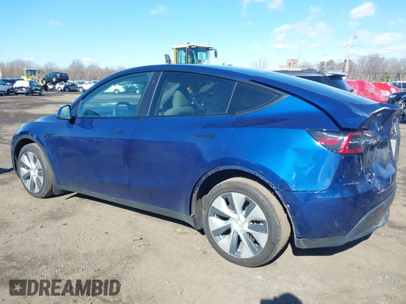 2021 Tesla Model Y Long Range with VIN 5YJYGDEE8MF293230, listed as a IAAI auction lot 41744033 with 56,797 mi miles and . Bid and sale history available at DreamBid. Image 20.