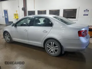 2006 Volkswagen Jetta 1.9L TDI with VIN 3VWDT71K16M682732, listed as a Copart auction lot 49012085 with 299,779 mi miles and Salvage title. Bid and sale history available at DreamBid. Image 2.