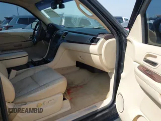 2008 Cadillac Escalade EXT z VIN 3GYFK62878G208887, wystawiony jako IAAI lot #41929267 z przebiegiem 186 074 mil mil oraz . Historia ofert i sprzedaży dostępna na DreamBid. Obrazek 5.