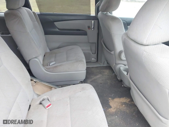 2016 Honda Odyssey SE with VIN 5FNRL5H36GB038533, listed as a IAAI auction lot 41610306 with 192,543 mi miles. Bid and sale history available at carsss.com. Image 8.