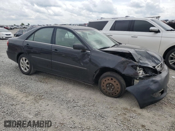 2006 Toyota Camry LE z VIN 4T1BF30K76U635823, wystawiony jako Copart lot #54246045 z przebiegiem 211 090 mil mil oraz Szkoda całkowita • Salvage title. Historia ofert i sprzedaży dostępna na DreamBid. Obrazek 4.