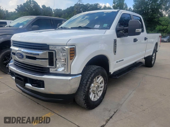 2019 Ford F-250 XL z VIN 1FT7W2BTXKED46997, wystawiony jako IAAI lot #42737714 z przebiegiem 124 075 mil mil oraz . Historia ofert i sprzedaży dostępna na DreamBid. Obrazek 23.