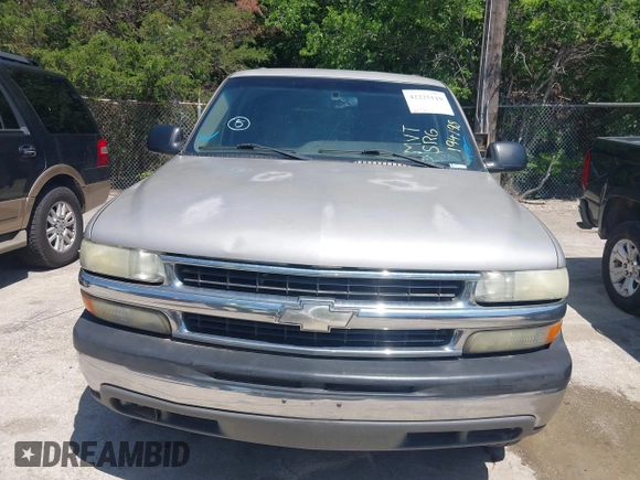 2004 Chevrolet Tahoe LS z VIN 1GNEC13V34J194198, wystawiony jako IAAI lot #42225110 z przebiegiem 359 257 mil mil oraz . Historia ofert i sprzedaży dostępna na DreamBid. Obrazek 6.