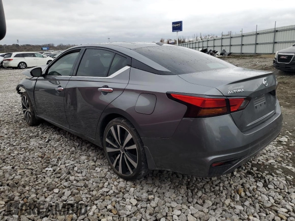 2019 Nissan Altima 2.5 Platinum with VIN 1N4BL4FW4KN305063, listed as a Copart auction lot 80710064 with 75,800 mi miles and Salvage Title. Bid and sale history available at carsss.com. Image 2.