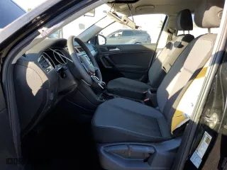 2021 Volkswagen Tiguan S with VIN 3VV1B7AX7MM015070, listed as a Copart auction lot 88311255 with 58,325 mi miles and Salvage Title. Bid and sale history available at carsss.com. Image 7.