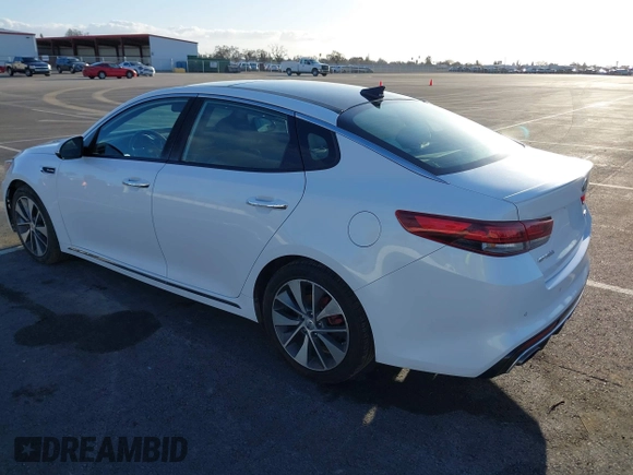 2016 Kia Optima SXL Turbo with VIN 5XXGV4L20GG023095, listed as a IAAI auction lot 41580598 with 155,002 mi miles. Bid and sale history available at carsss.com. Image 3.