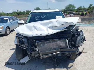 2022 Kia Telluride EX z VIN 5XYP34HC4NG319365, wystawiony jako IAAI lot #41910029 z przebiegiem 27 338 mil mil oraz . Historia ofert i sprzedaży dostępna na DreamBid. Obrazek 12.