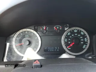 2010 Ford Escape Limited с VIN 1FMCU9EG4AKB62047, выставлен на аукционе Copart как лот 62946685 с пробегом 87 232 миль миль и Списание • Salvage title. История ставок и продаж доступна на DreamBid. Изображение 9.