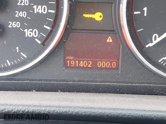2006 BMW 3 Series 325i z VIN WBAVB13516KX33813, wystawiony jako IAAI lot #42624042 z przebiegiem 191 402 mil mil oraz . Historia ofert i sprzedaży dostępna na DreamBid. Obrazek 15.