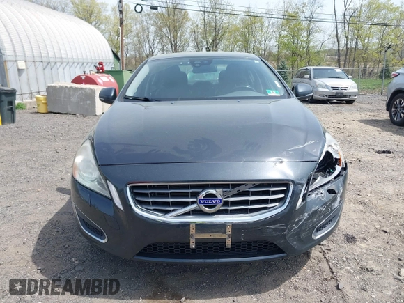 2012 Volvo S60 T5 z VIN YV1622FS4C2144565, wystawiony jako IAAI lot #42114176 z przebiegiem 143 788 mil mil oraz . Historia ofert i sprzedaży dostępna na DreamBid. Obrazek 12.