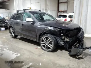 2014 Audi SQ5 Premium Plus with VIN WA1CGAFP1EA097143, listed as a Copart auction lot 88471545 with 156,075 mi miles and Salvage Title. Bid and sale history available at carsss.com. Image 4.